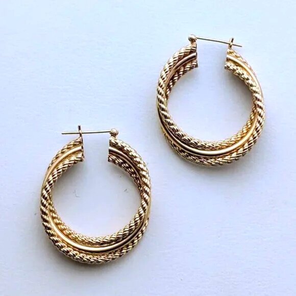 Vintage LARGE 14K Yellow Gold Twisted Rope Triple Circle Hoop Pierced Earrings - Picture 3 of 6